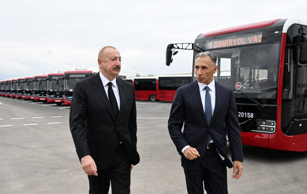 Prezident İlham Əliyev “BakuBus” MMC-nin Gəncə Avtoparkının açılışında iştirak edib