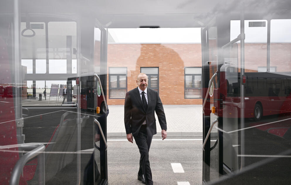 Prezident İlham Əliyev “BakuBus” MMC-nin Gəncə Avtoparkının açılışında iştirak edib