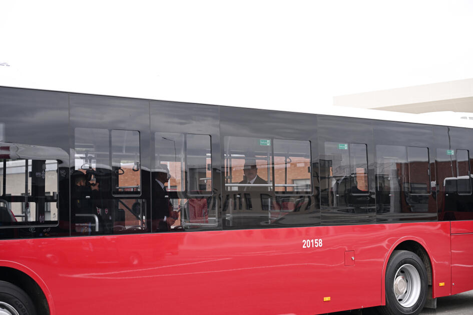 Prezident İlham Əliyev “BakuBus” MMC-nin Gəncə Avtoparkının açılışında iştirak edib