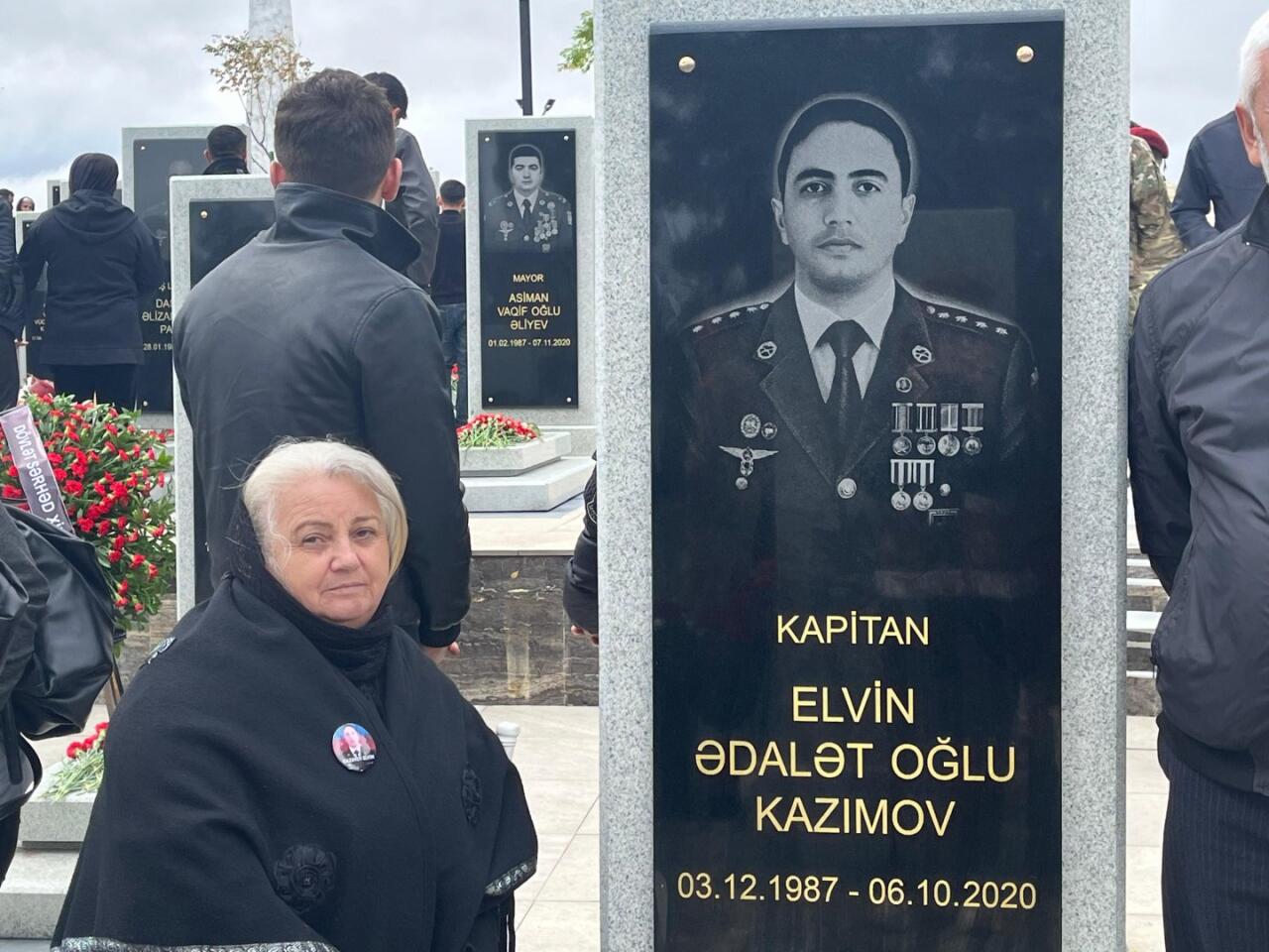 O balasından, mən də balamdan doymadım