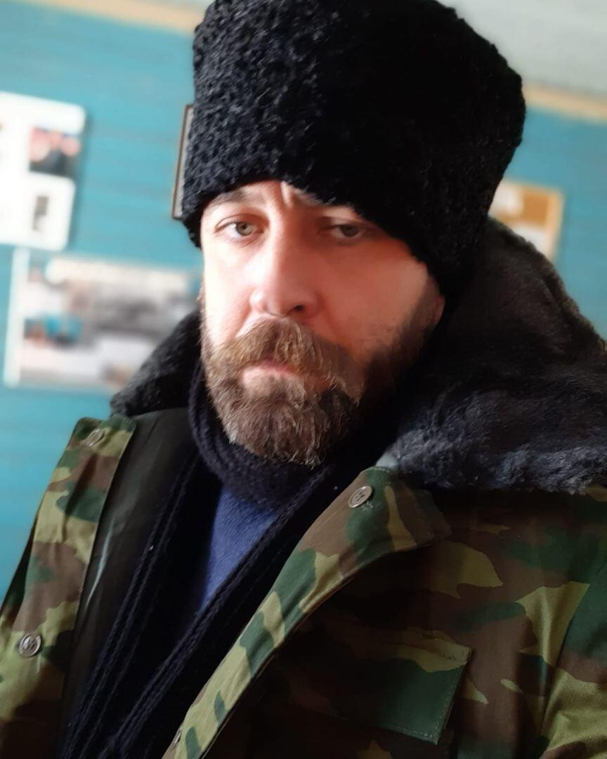 В Азербайджане ко Дню памяти организован показ фильма "Родная земля"