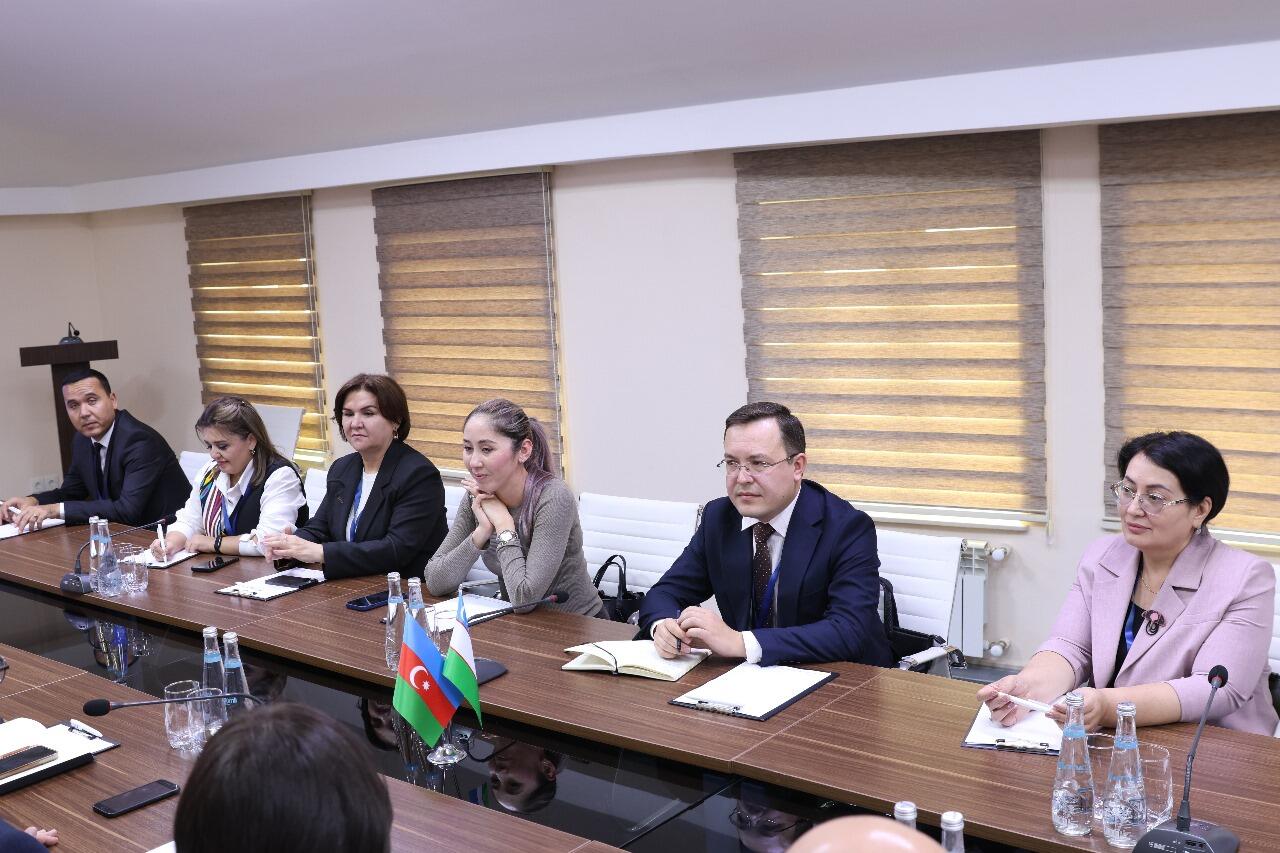 В Агентстве развития медиа Азербайджана прошла встреча с представителями ряда госорганов и учреждений Узбекистана
