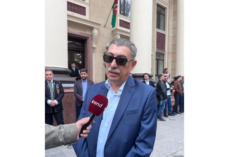 Cabirin ölüm xəbərini eşidəndən özümüzə gələ bilmirik