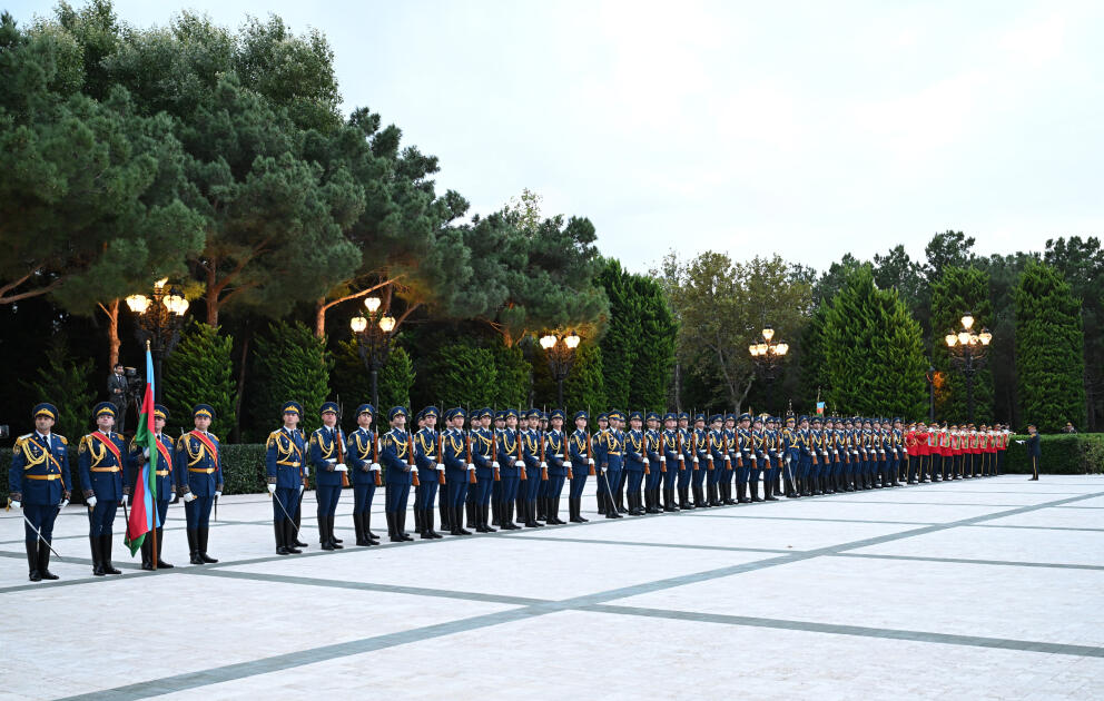 İtaliya Prezidenti Sercio Mattarellanın Bakıda rəsmi qarşılanma mərasimi olub