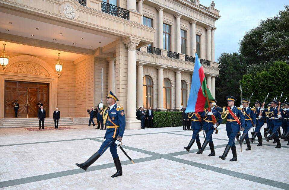 İtaliya Prezidenti Sercio Mattarellanın Bakıda rəsmi qarşılanma mərasimi olub