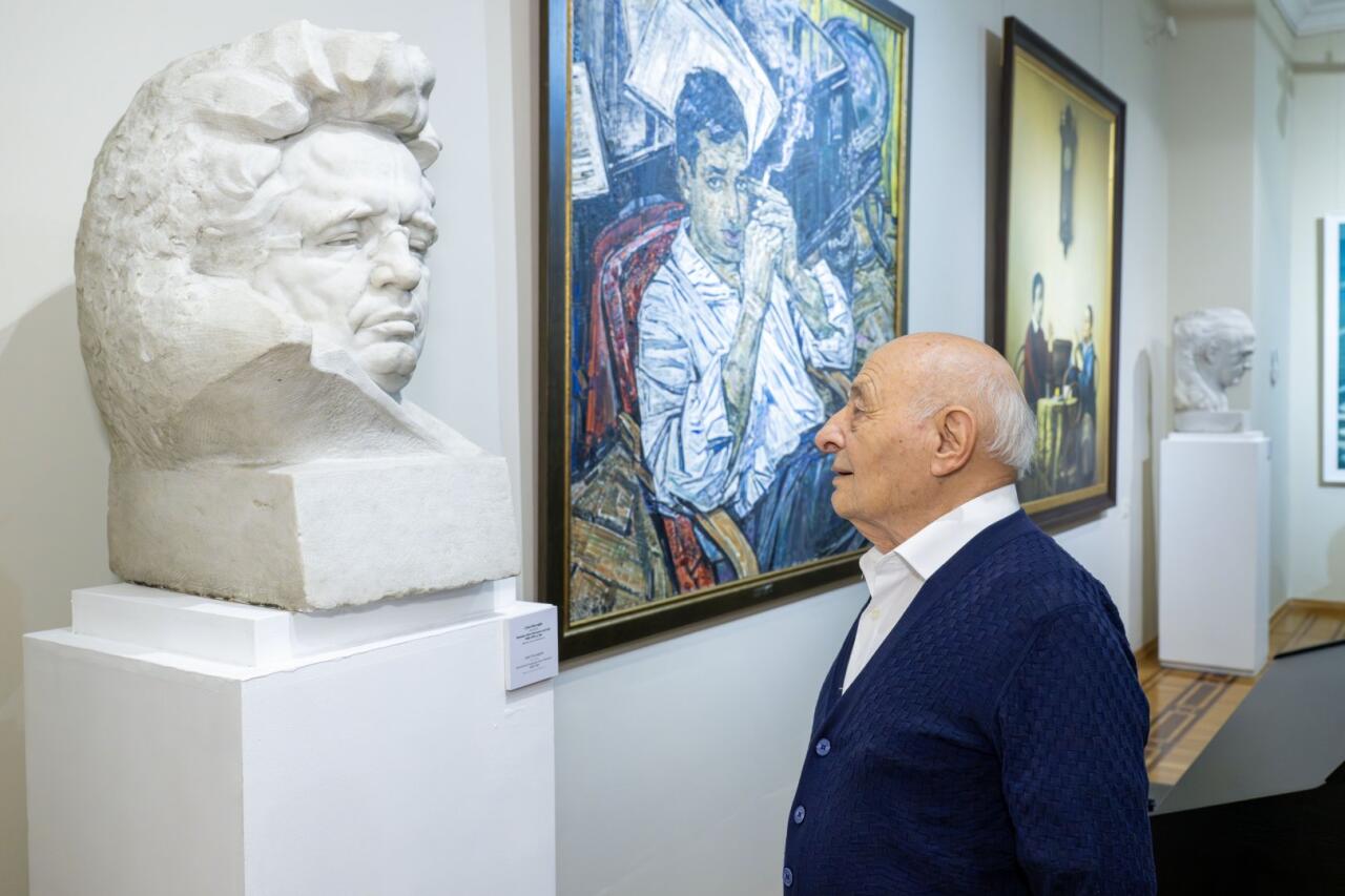 Путешествие сквозь эпохи в искусство Азербайджана: от классики до постмодернизма - масштабная экспозиция