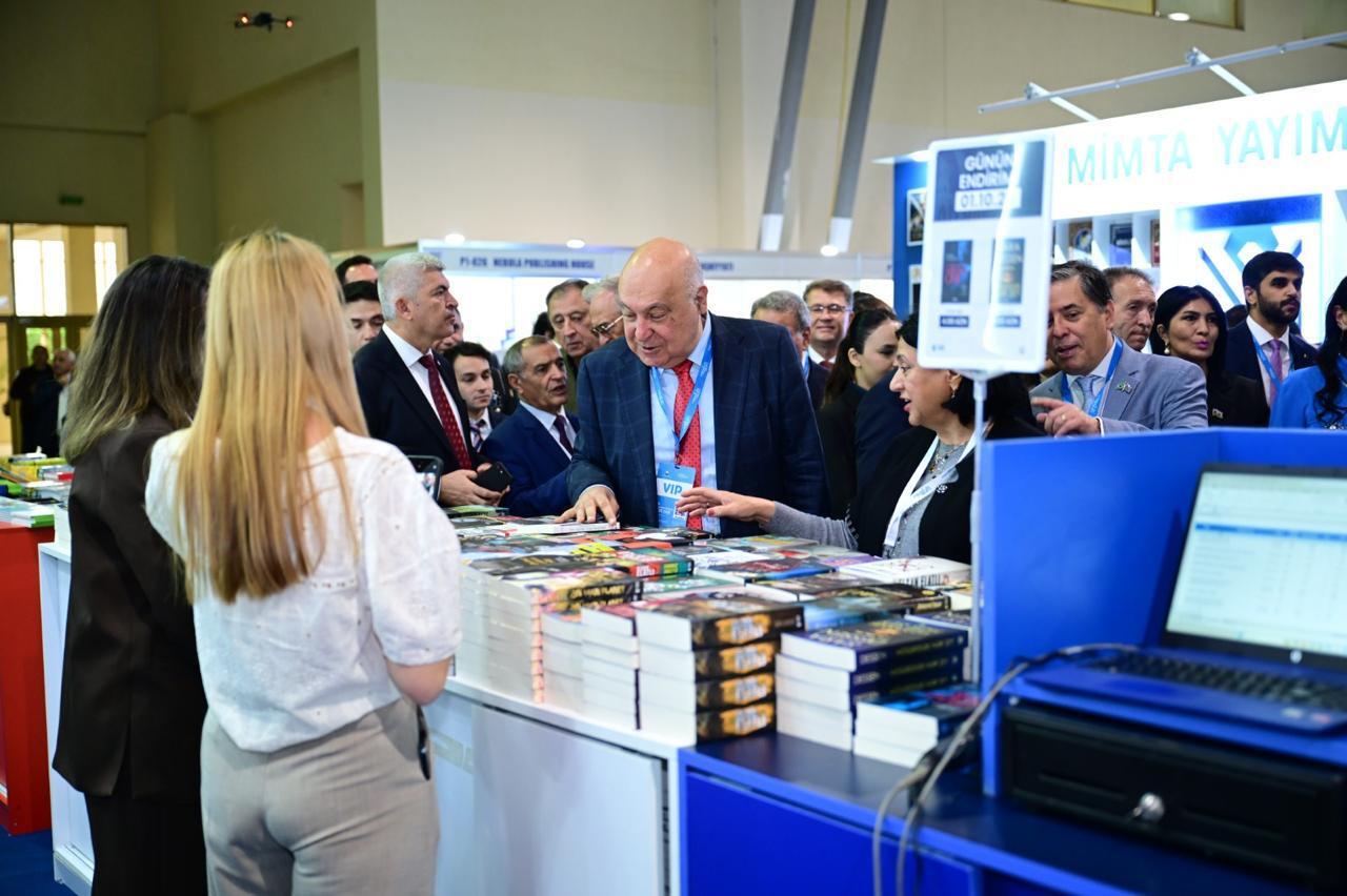 В Баку открылась XI Бакинская международная книжная ярмарка