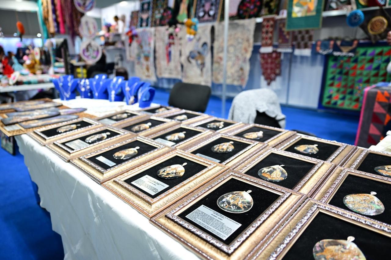 В Баку открылась XI Бакинская международная книжная ярмарка