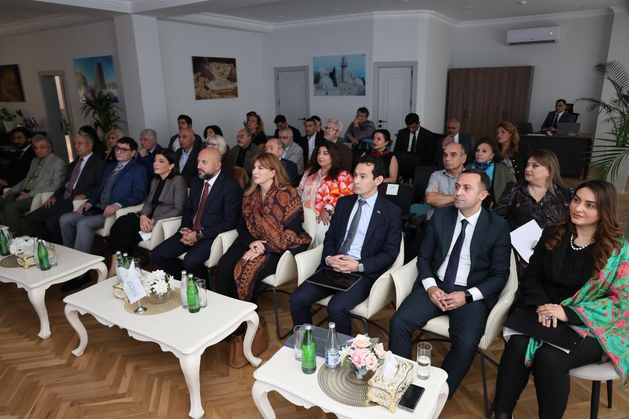 İçərişəhərdə