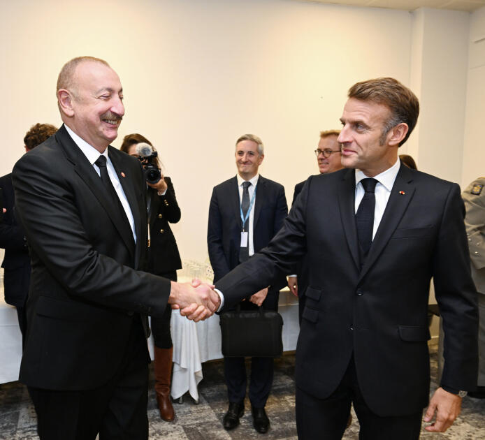 Prezident İlham Əliyevin Kopenhagendə Fransa Prezidenti ilə görüşü olub