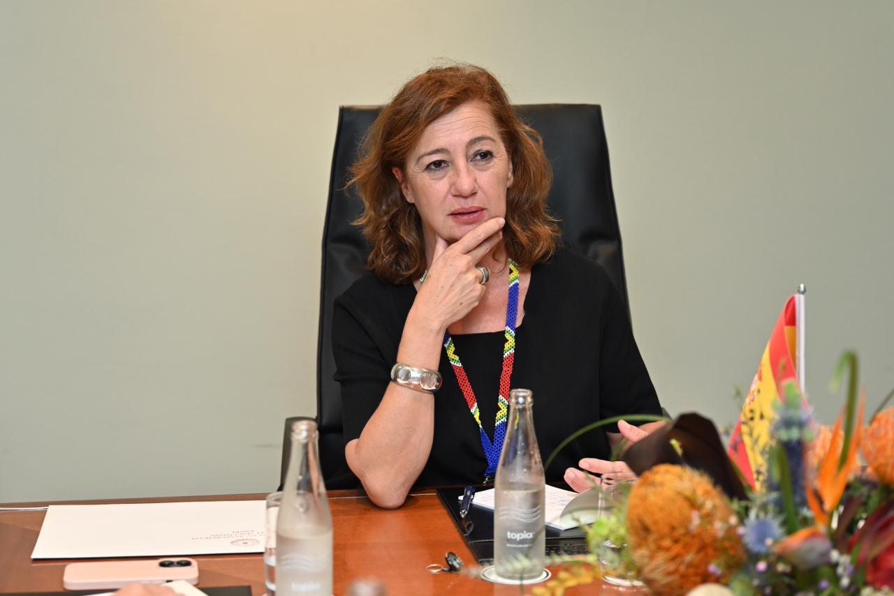 Sahibə Qafarova İspaniya Krallığı Deputatlar Konqresinin sədri ilə görüşüb