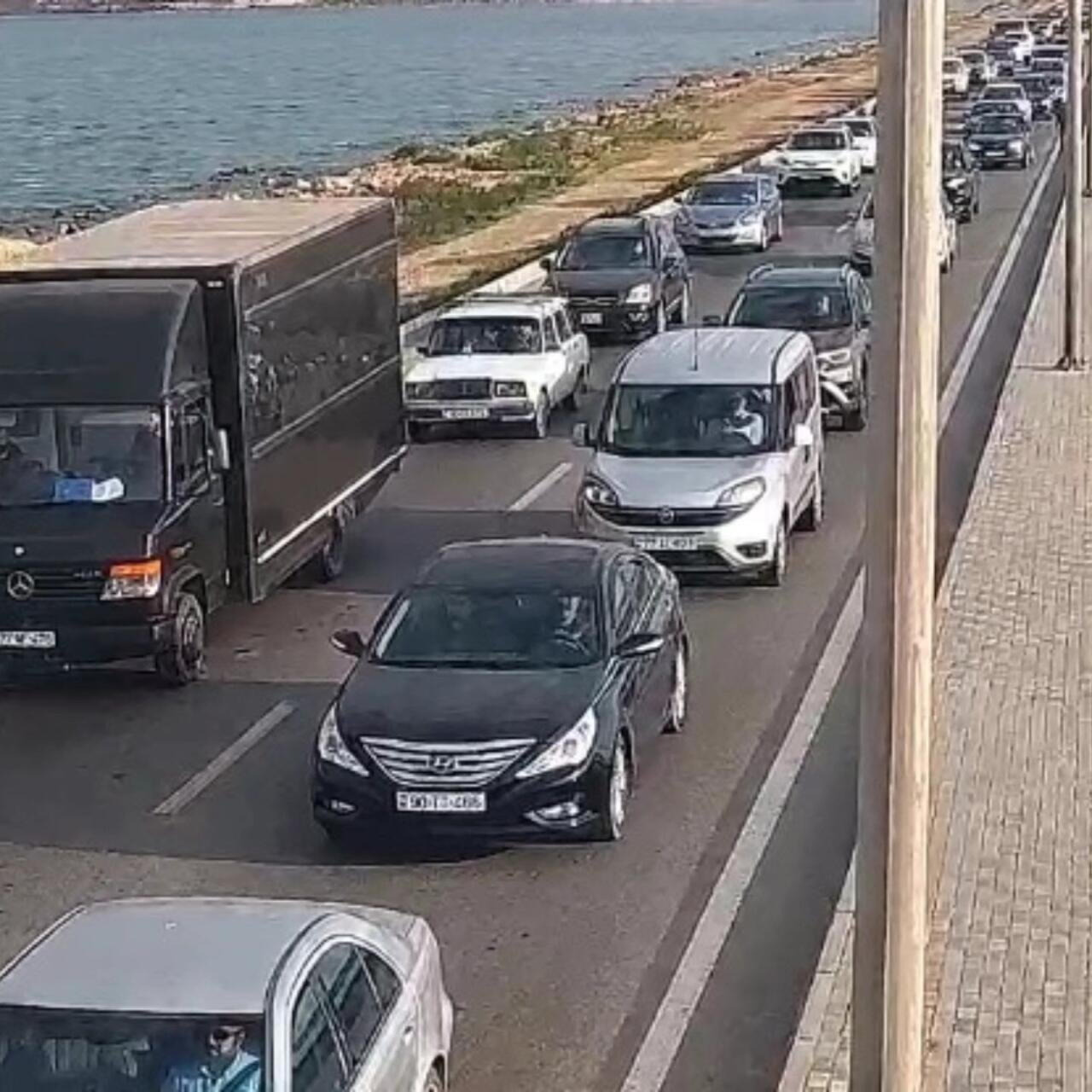 Пробки на дорогах Баку