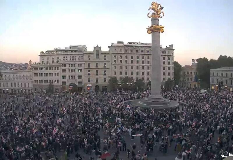 В Тбилиси продолжаются масштабные протесты