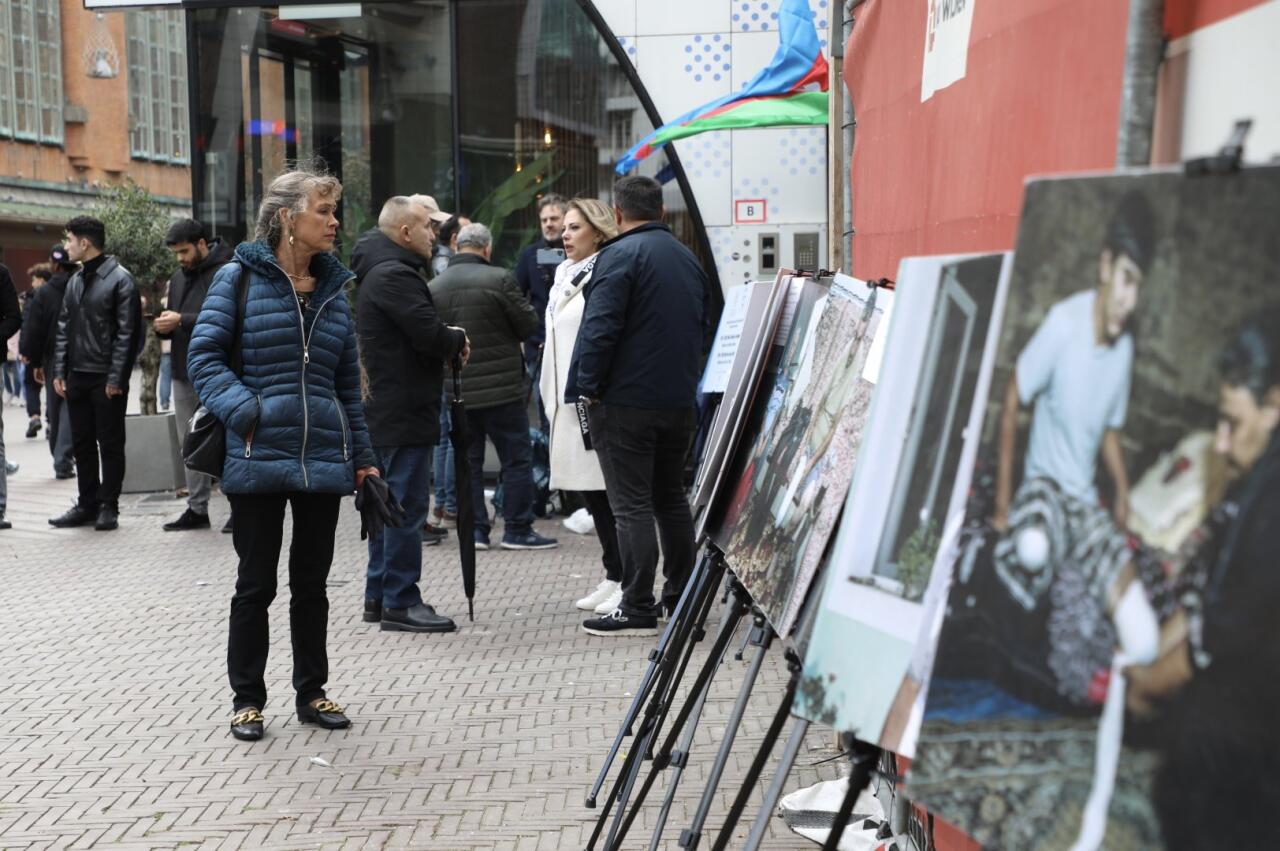 Haaqada Azərbaycanın mina qurbanlarına həsr olunmuş fotosərgi təşkil olunub