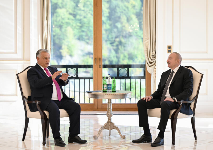 Prezident İlham Əliyev Qəbələdə Macarıstanın Baş naziri ilə görüşüb