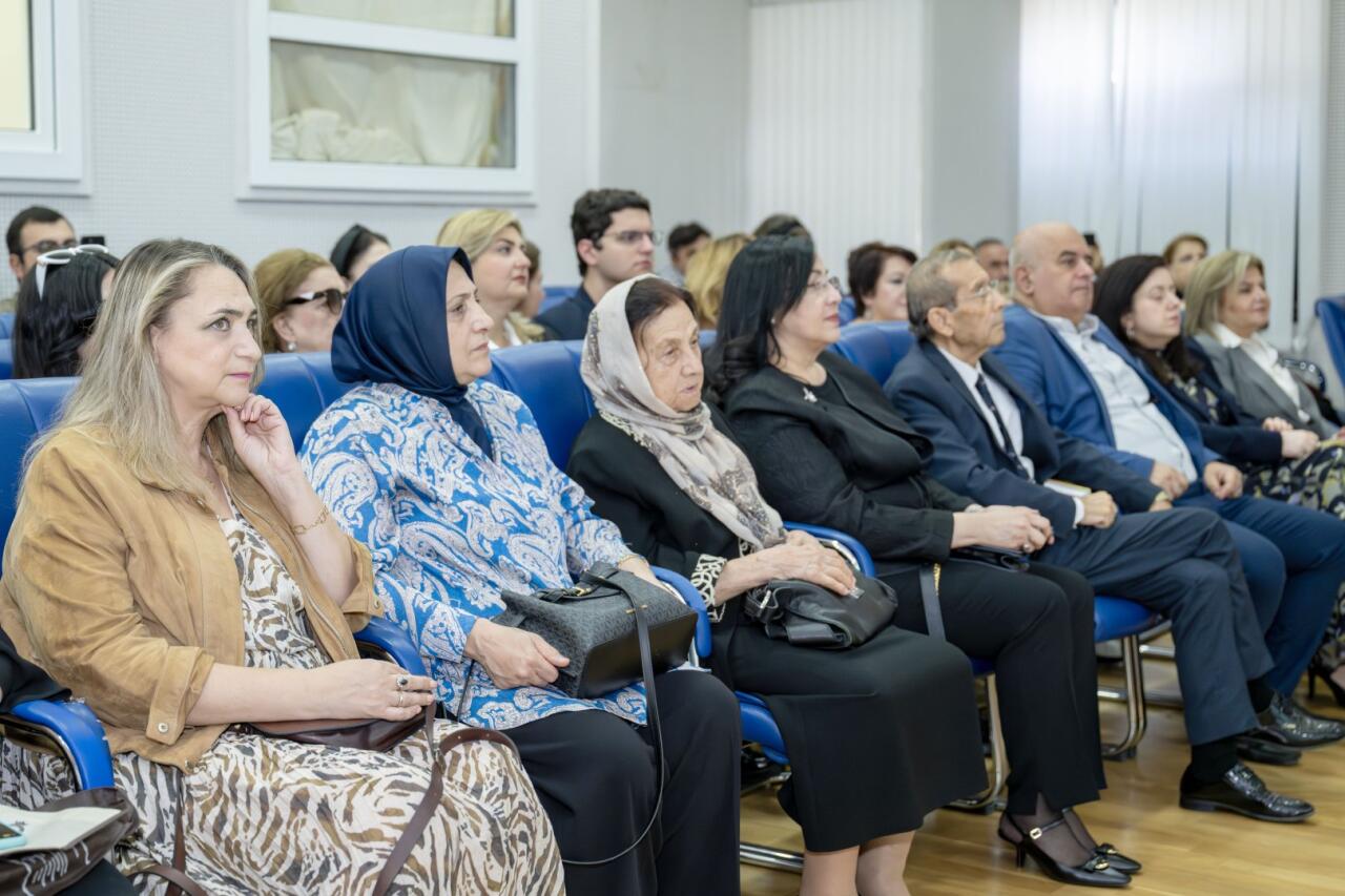 В Баку отметили 165 лет со дня рождения Мирзы Мухаммеда Заманбейли