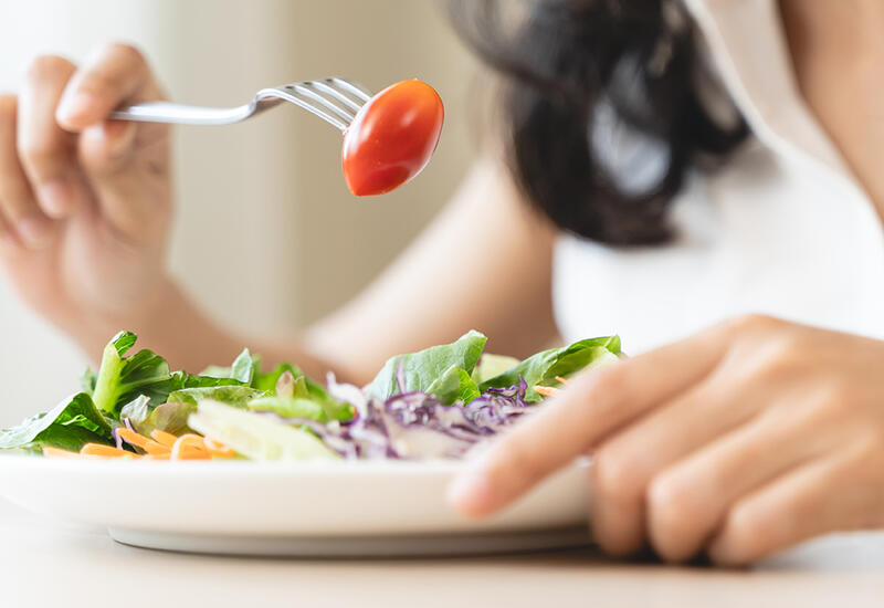 Ученые назвали диету, которая ведет к долголетию