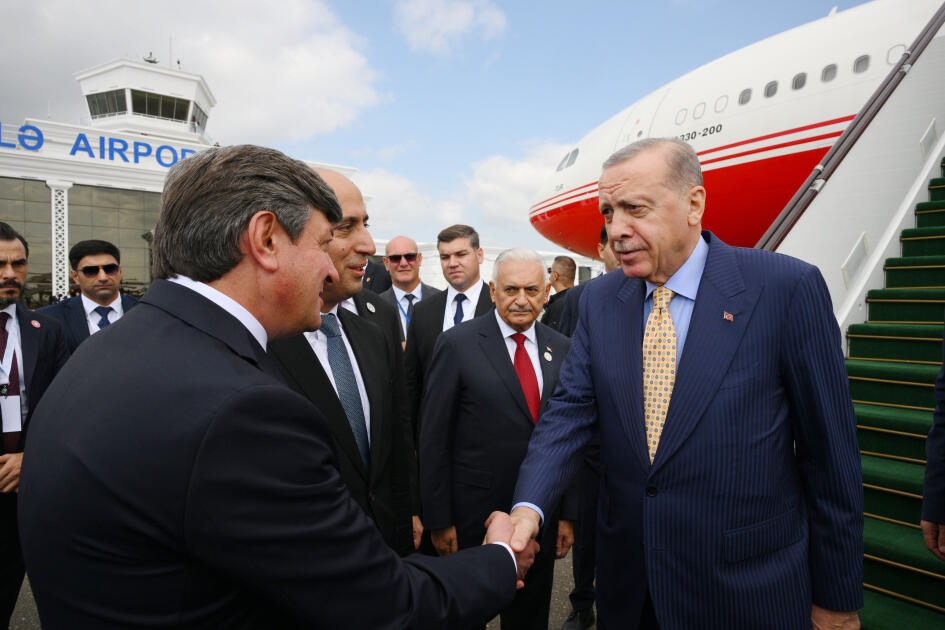 Türkiyə Prezidenti Rəcəb Tayyib Ərdoğan Azərbaycana səfərə gəlib