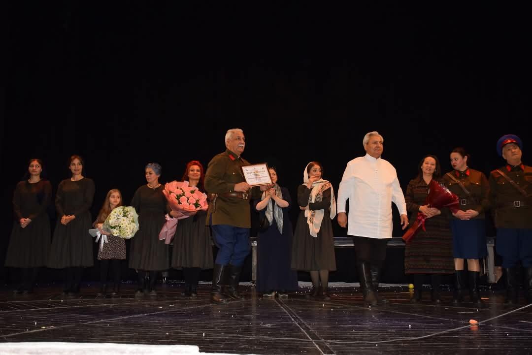 В Тбилиси состоится показ азербайджанского спектакля "Шукрия"