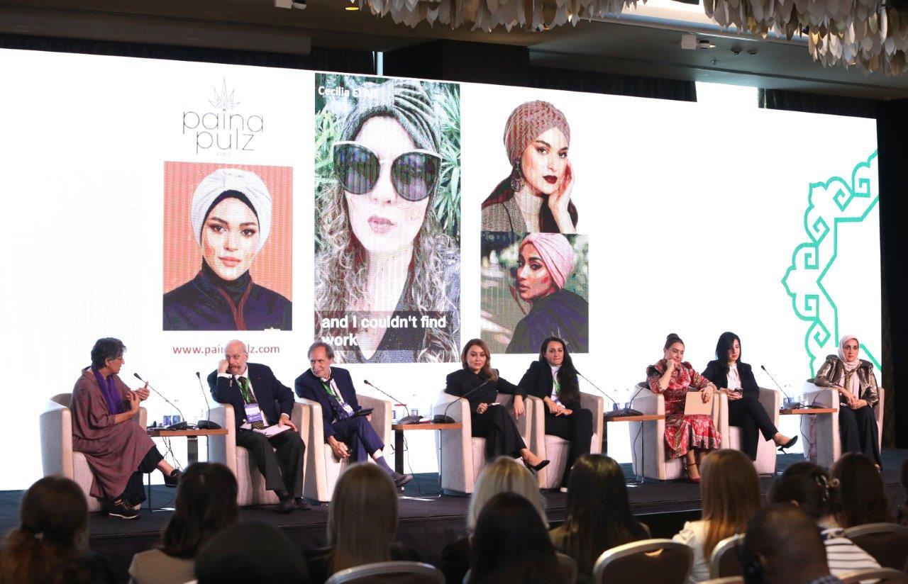 В рамках форума AZHAB прошли панельные дискуссии