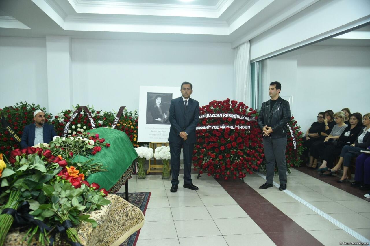 Xalq artisti Əminə Yusifqızı dəfn olunub