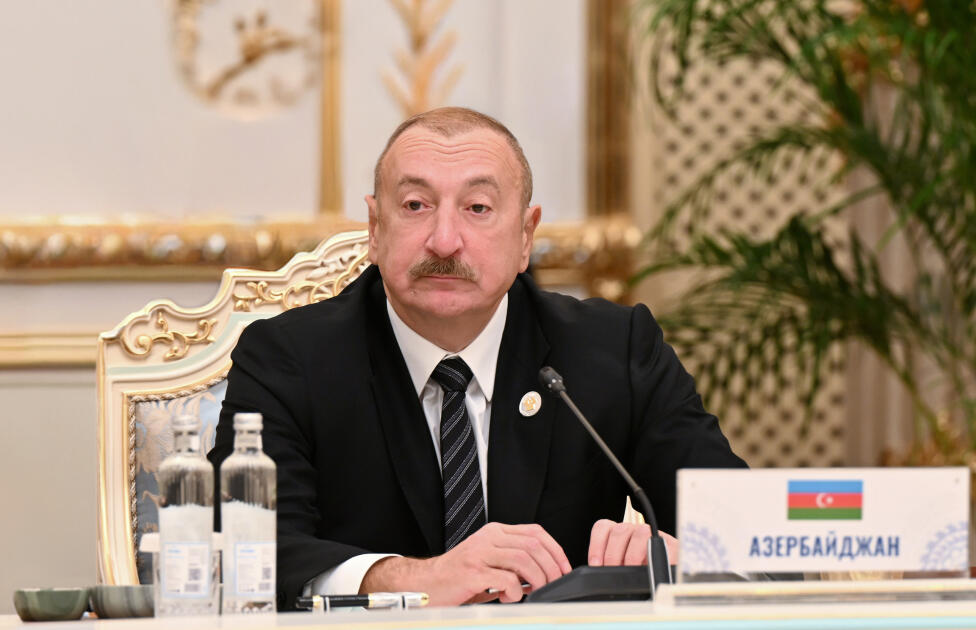 Президент Ильхам Алиев выступил на заседании Совета глав государств СНГ в узком составе в Душанбе