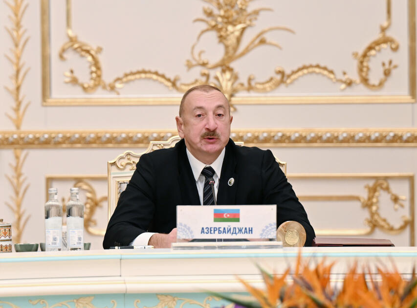 Президент Ильхам Алиев выступил на заседании Совета глав государств СНГ в узком составе в Душанбе
