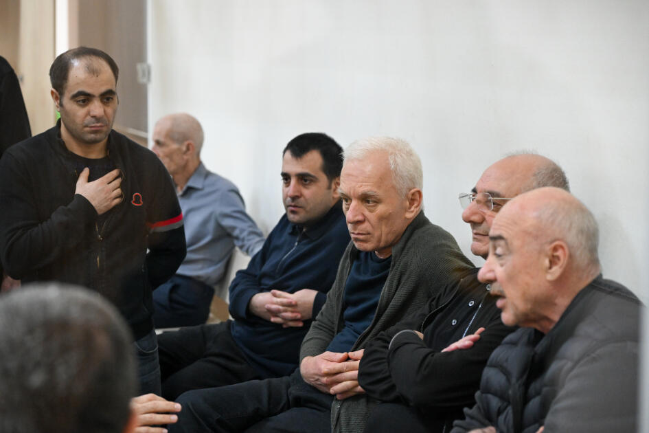 Ermənistan silahlı qüvvələrinin azərbaycanlı əsirlərə işgəncə verməsi ilə bağlı sübutlar məhkəmədə nümayiş etdirilib