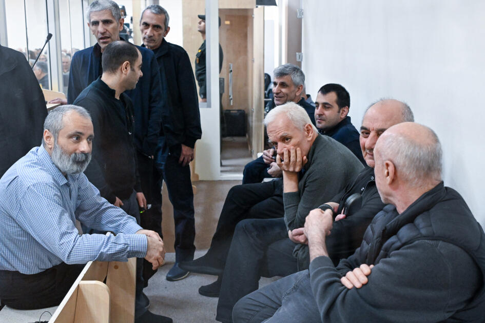 Ermənistan silahlı qüvvələrinin azərbaycanlı əsirlərə işgəncə verməsi ilə bağlı sübutlar məhkəmədə nümayiş etdirilib