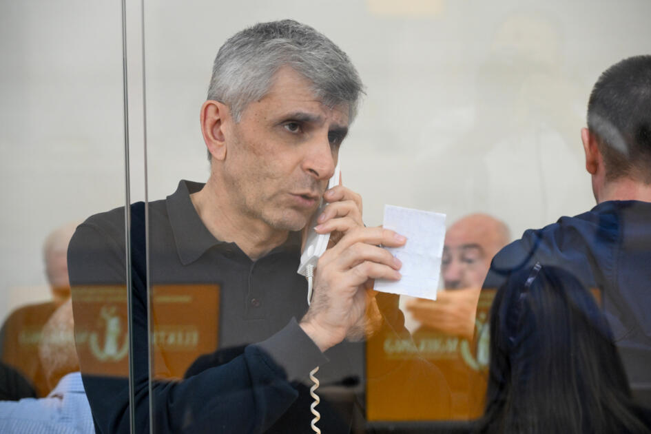 Ermənistan silahlı qüvvələrinin azərbaycanlı əsirlərə işgəncə verməsi ilə bağlı sübutlar məhkəmədə nümayiş etdirilib