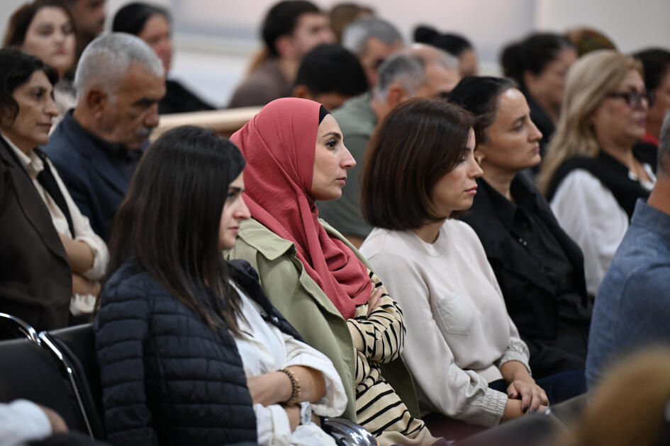 Ermənistan silahlı qüvvələrinin azərbaycanlı əsirlərə işgəncə verməsi ilə bağlı sübutlar məhkəmədə nümayiş etdirilib