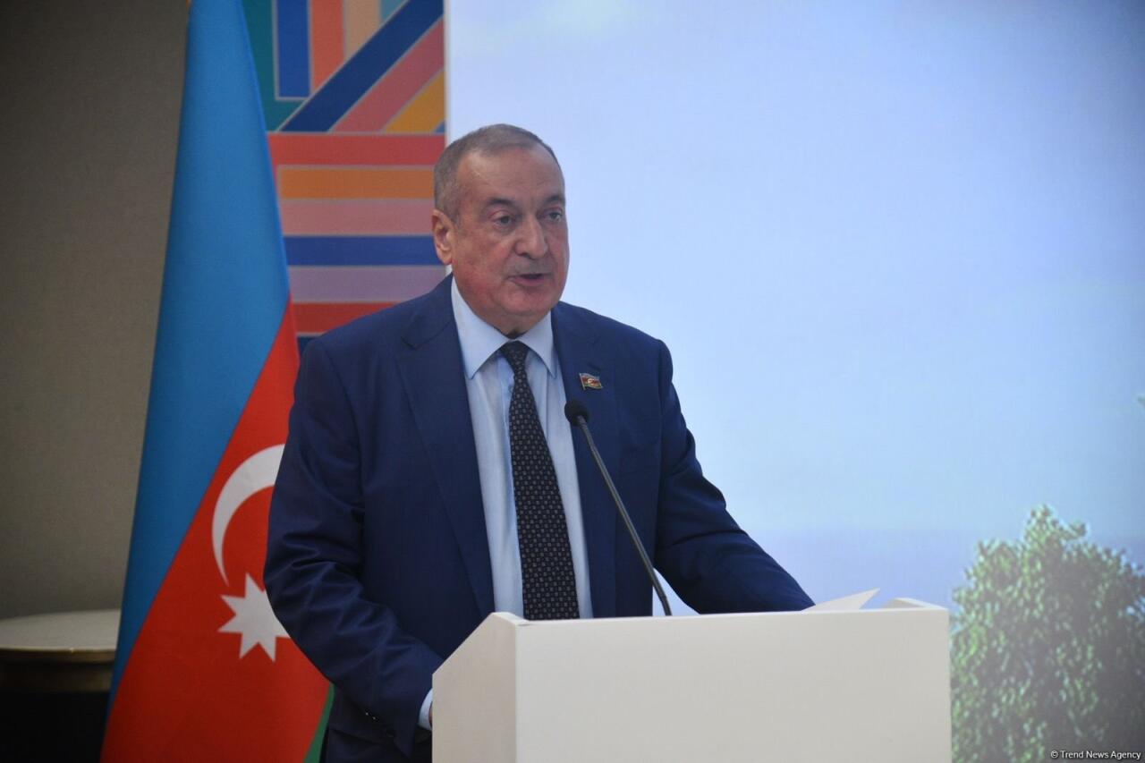 Посольство Туркменистана провело брифинг о строительстве мечети в Физули