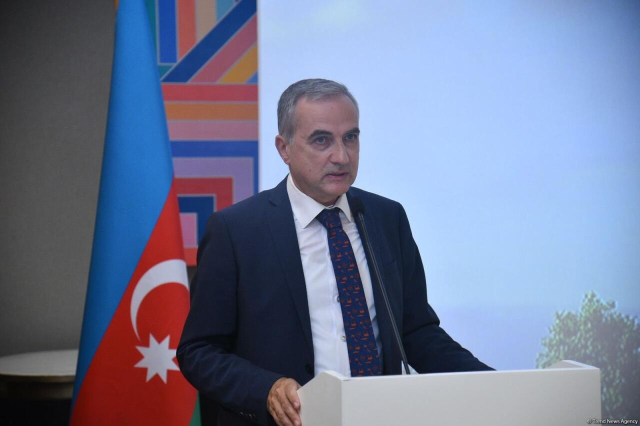 Посольство Туркменистана провело брифинг о строительстве мечети в Физули