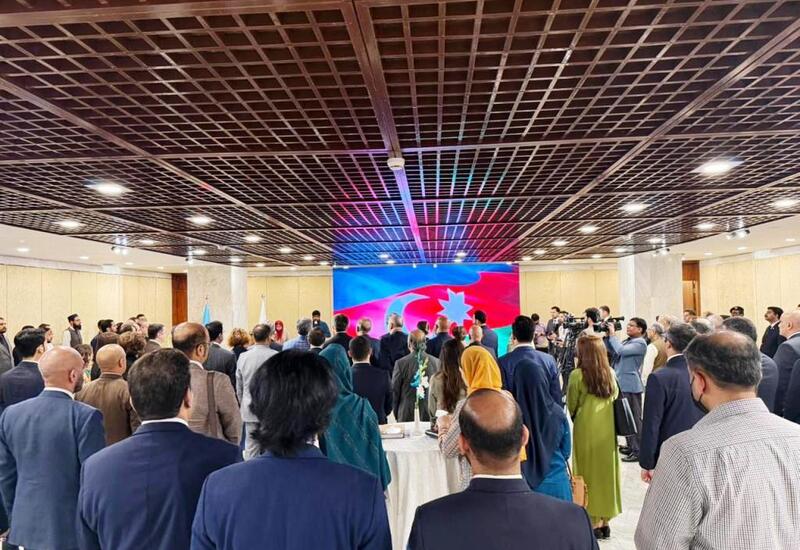 Pakistan Milli Assambleyasında “Vətən müharibəsi tarixi. Şəxsiyyət faktoru” kitabının urdu dilində təqdimatı keçirilib