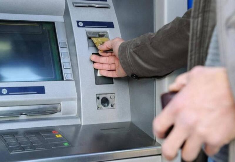 Зарплаты могут рассчитываться по-новому в Азербайджане