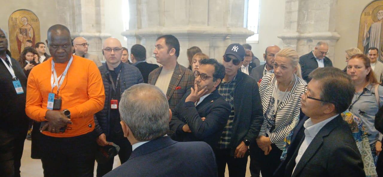 İtkin düşmüş şəxslərlə bağlı beynəlxalq konfrans iştirakçıları Şuşaya səfər ediblər