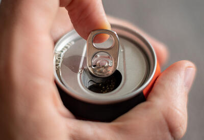 У кофе выявили важное преимущество в сравнении с энергетиками