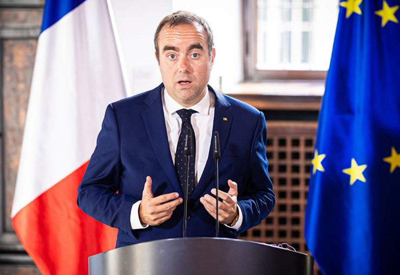Лекорню вновь назначен премьером Франции