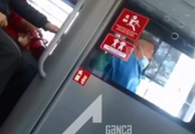 Gəncədə sərnişinlər "BakuBus"un sürücüsünü təngə gətirdilər