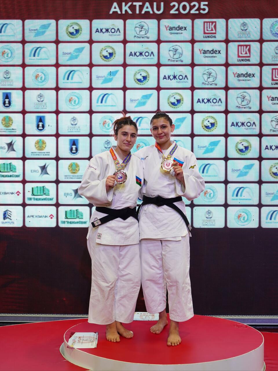 Azərbaycan cüdoçuları beynəlxalq turnirdə 10 medal qazanıblar