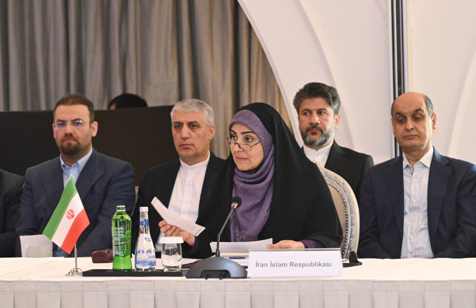 В Баку проходит трехсторонняя встреча Азербайджан – Иран – Россия