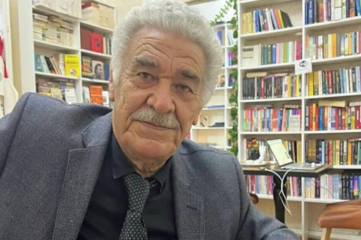 Скончался поэт Алисамид Кюр