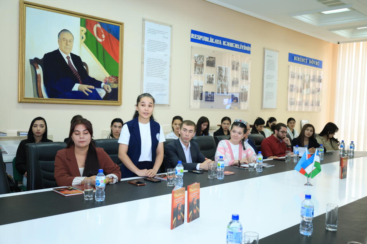 Daşkənddə Mahirə Nağıqızının özbək dilində çap olunan şeirlər toplusunun təqdimatı olub