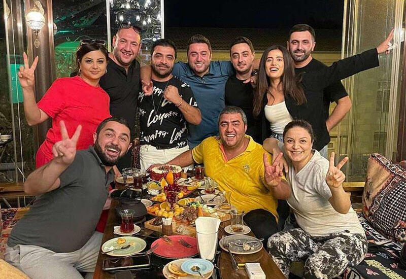 "Komedixana"nın aktyoru ilk dəfə qızını
