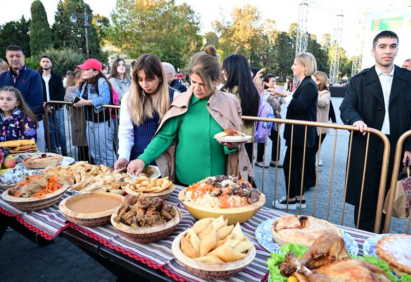 В Баку представили кулинарное и музыкальное наследие Туркменистана: