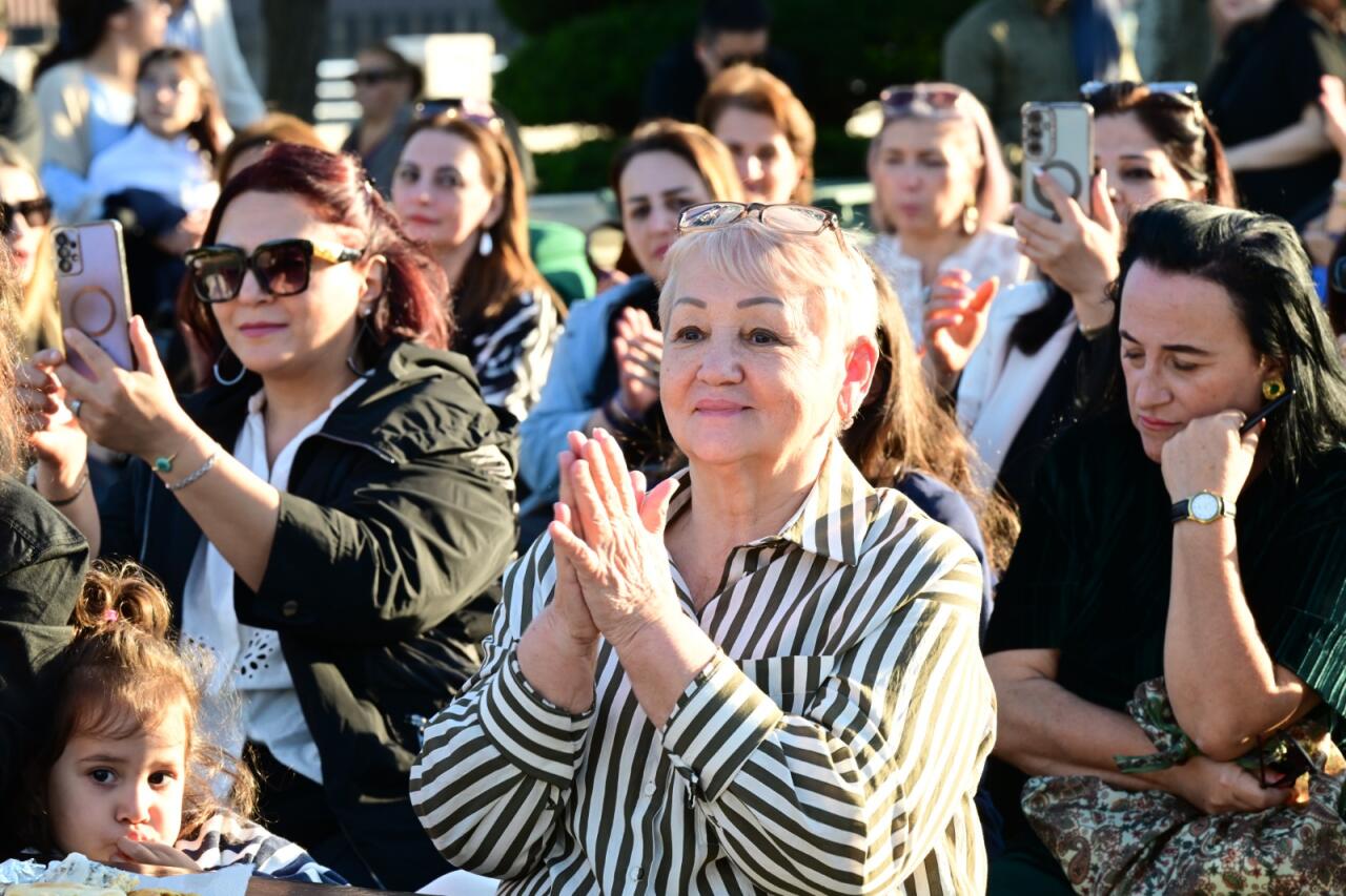 В Баку представили кулинарное и музыкальное наследие Туркменистана: