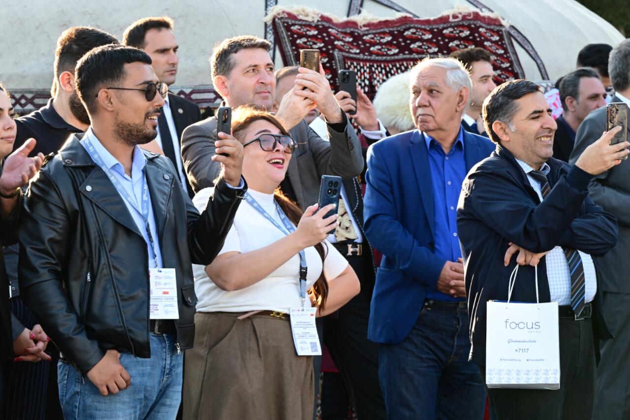 В Баку представили кулинарное и музыкальное наследие Туркменистана: