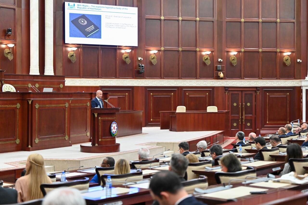 Председатель Милли Меджлиса встретилась с участниками 67-го ежегодного заседания Международной ассоциации судей