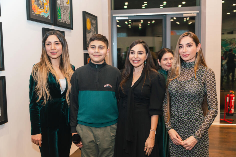 Leyla Əliyeva və Arzu Əliyeva Berlində MAMA “Ana təbiət” sərgisinin açılışında iştirak ediblər