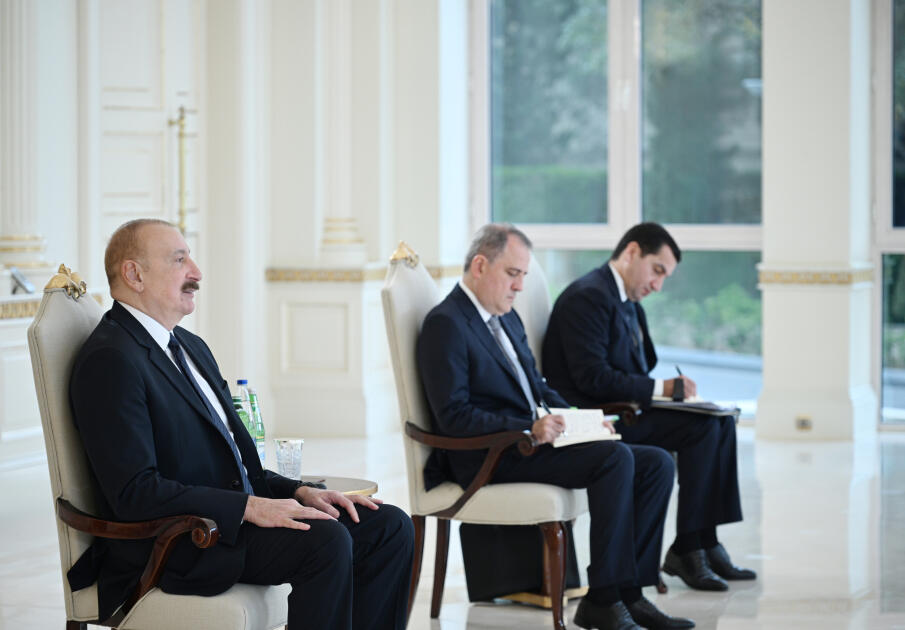 Президент Ильхам Алиев принял верительные грамоты новоназначенного посла Египта в Азербайджане